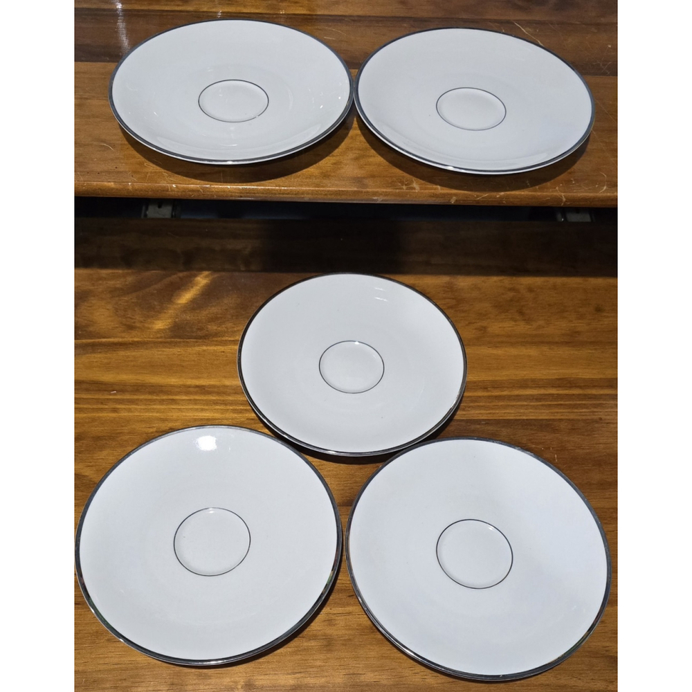 H&C Selb Heinrich Bavaria Teacup Saucers Gray Floral Platinum Set Of 5